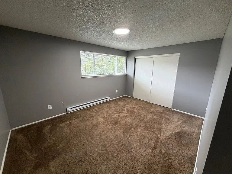 Orchard Park Apartments — Photo 9