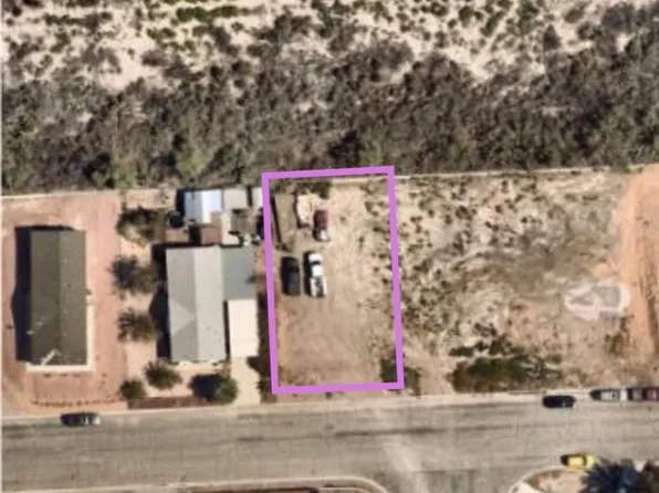 504 White Domes Dr, Moapa Valley, NV 89040