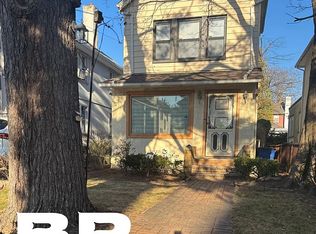 3883 Bedford Ave, Brooklyn, NY 11229