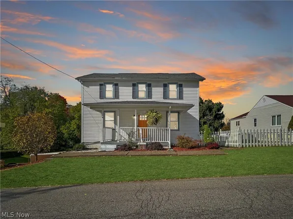 239 Archer St, New Cumberland, WV 26047