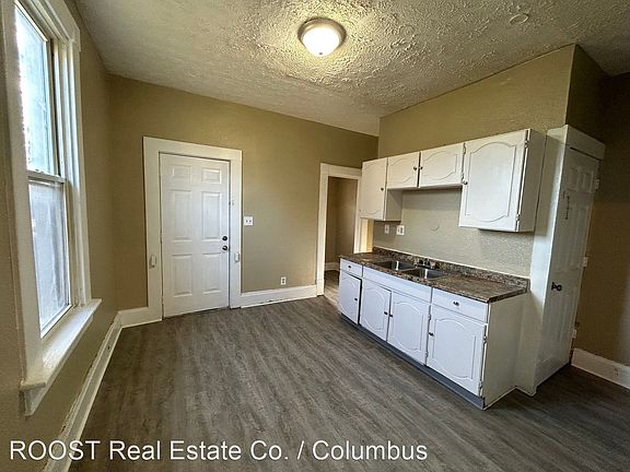 5th image of 1347 E Livingston Ave