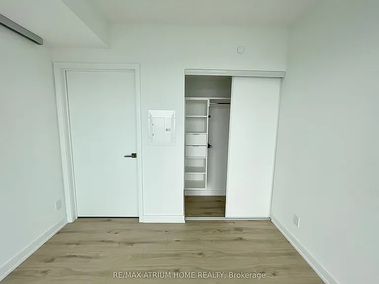 3 Gloucester St #4303 — Photo 24