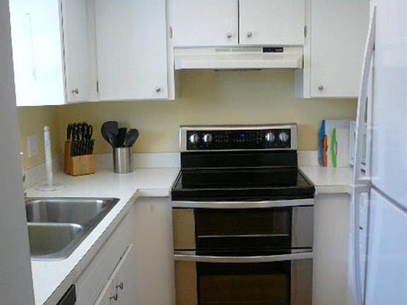5th image of 2800 Indian River Blvd