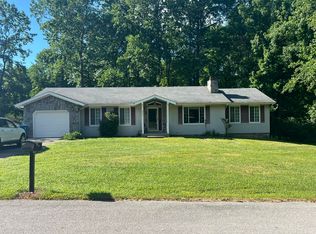 2017 Indian Ridge Ln, Lawrenceburg, KY 40342