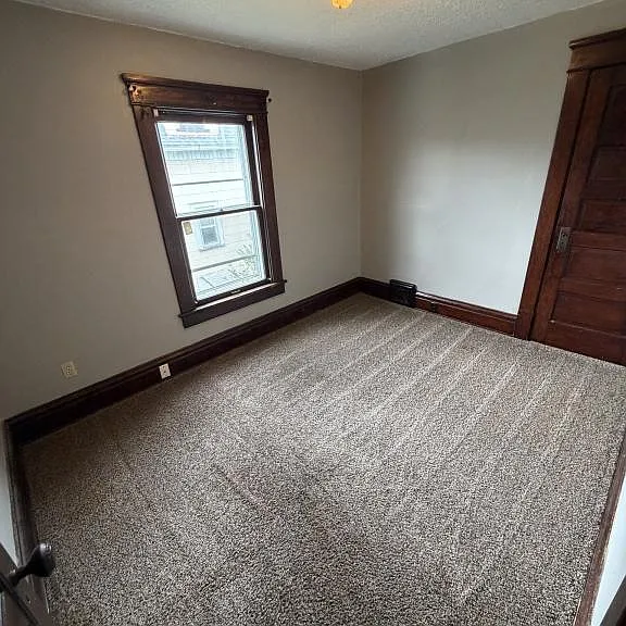 242 W Summit St #244 — Photo 13