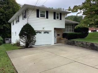 405 Torrance Ave, Vestal, NY 13850