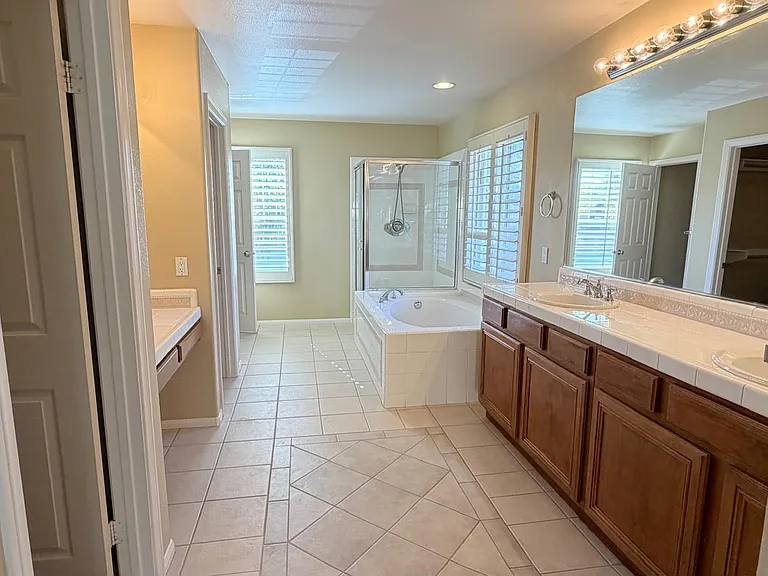 511 Paseo Burga — Photo 17