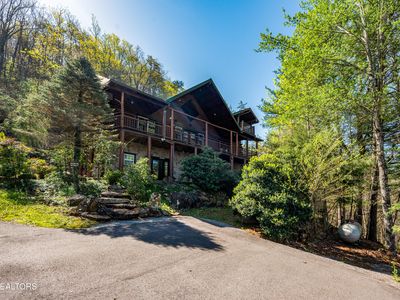 2149 Cascades Ct, Sevierville, TN, 37862