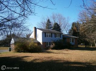 15716 Jones Ln, Gaithersburg, MD 20878