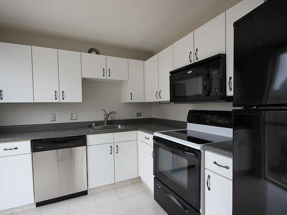 1st image of 1212 Lasalle St #902