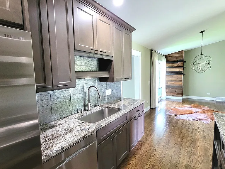 83 Wildwood Dr — Photo 12