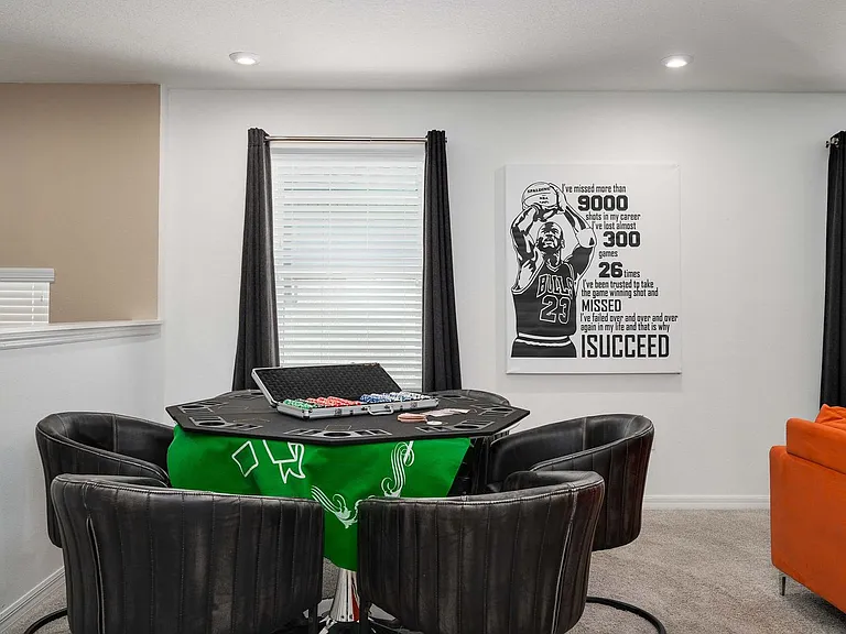 Building's Lounge