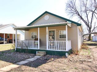 704 W Gabriel St, Advance, MO 63730