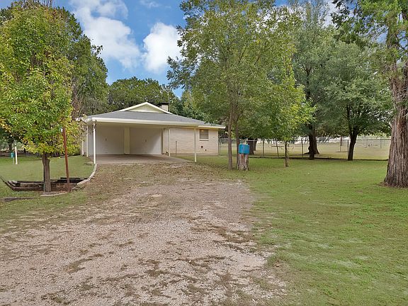 5th image of 140 Kucker Ln