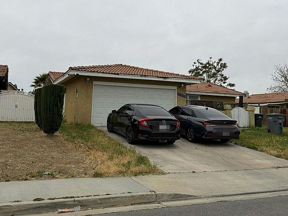 3rd image of 152 E Sage Ave