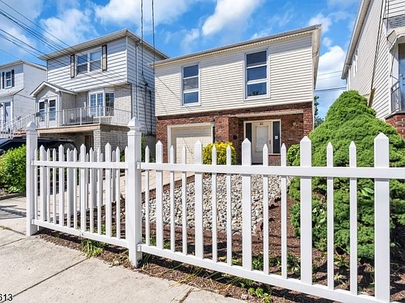 2nd image of 23 Colonial Dr