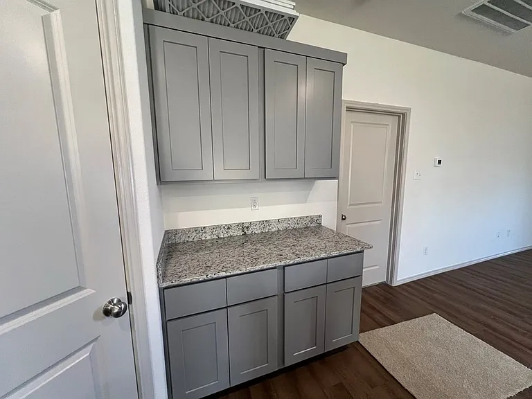 2613 Crescent Pl #1103 — Photo 21