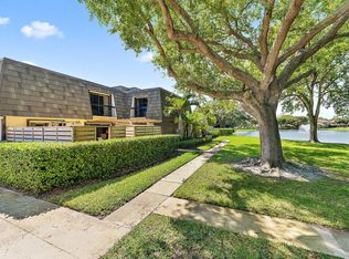 1116 11th Ter, Palm Beach Gardens, FL 33418