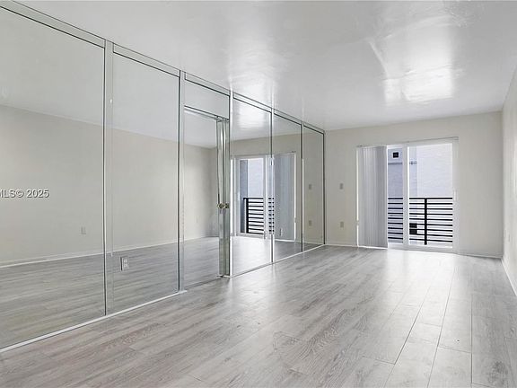 3rd image of 1033 Lenox Ave APT 304