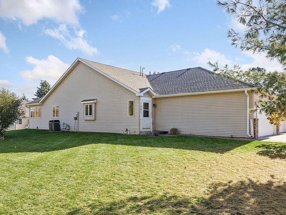 1st image of 1901 Westridge Cir