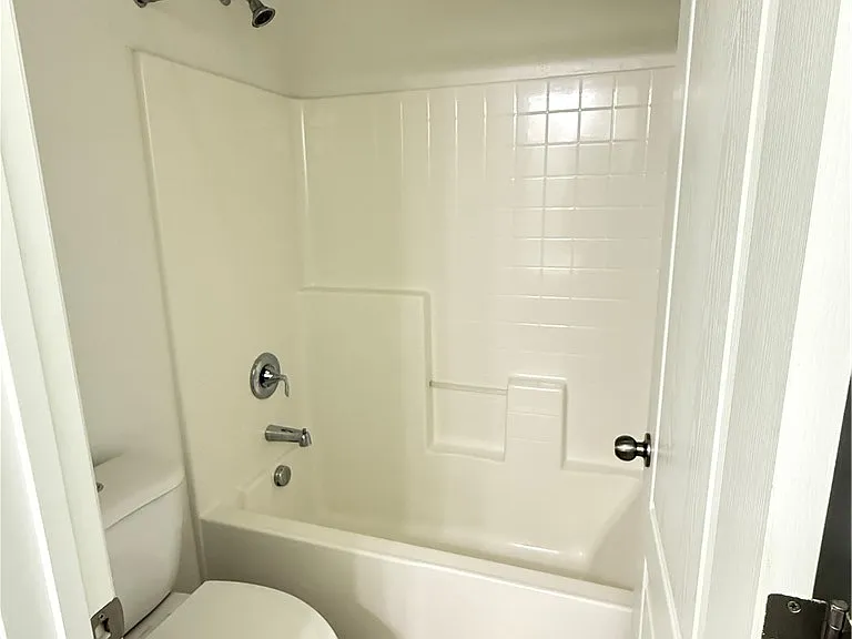 739 Crest Valley Pl — Photo 12