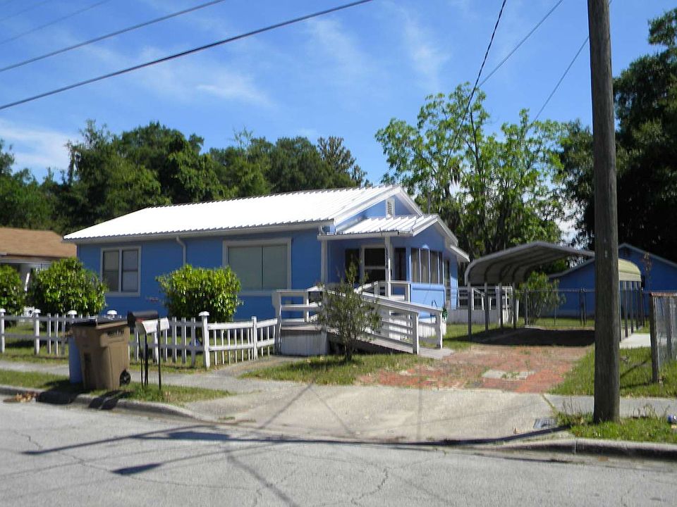 1st image of 824 SE Monroe St