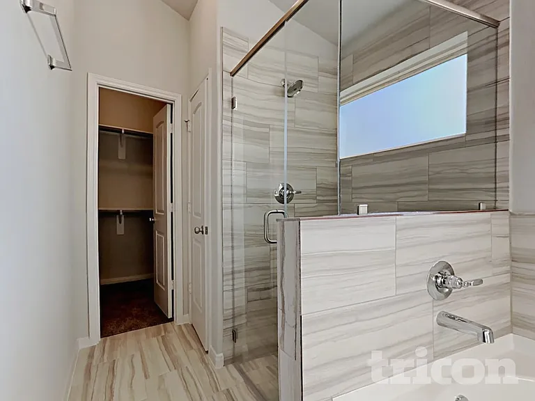 9838 Glen Brook Ln — Photo 24
