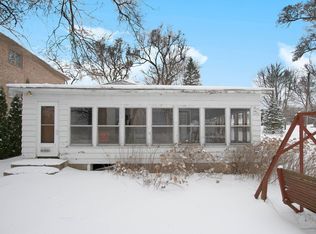 622 Arhana Crest Dr, Middleville, MI 49333