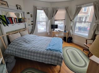 11 Saint Paul St APT 1, Cambridge, MA 02139