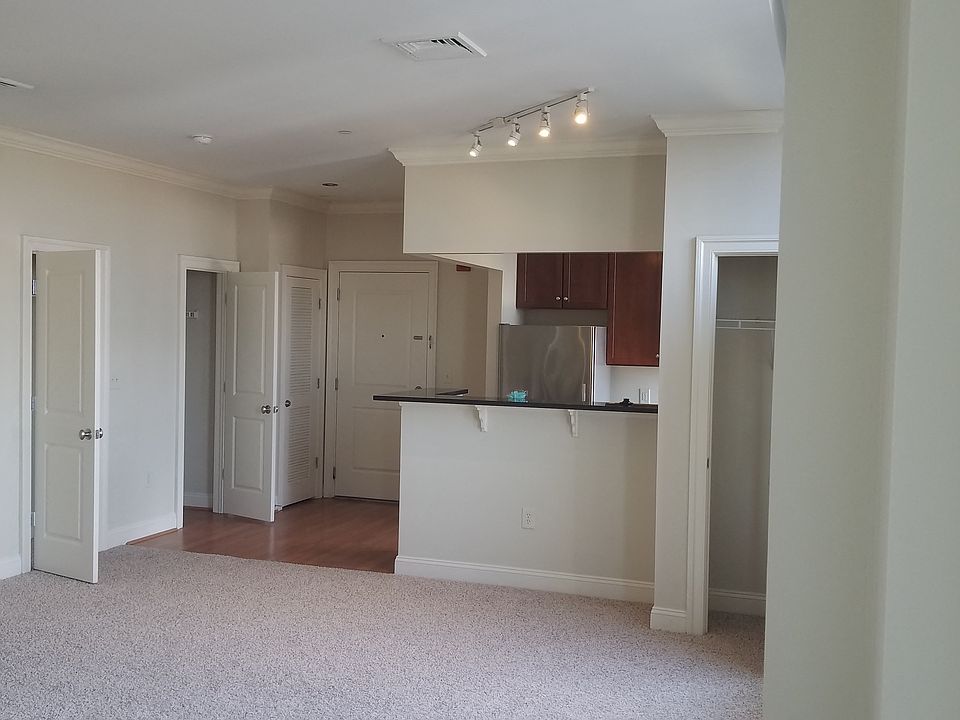 1st image of 222 N Charles St #1-1609