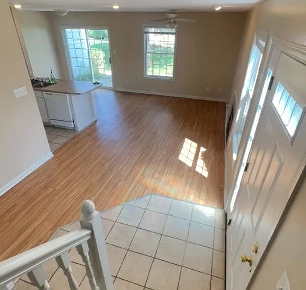 2620 E Oaklawn Ct — Photo 7