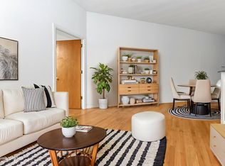 52 Grove St APT 3B, New York, NY 10014