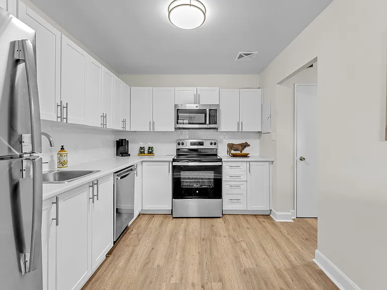 47 Village Dr — Photo 8