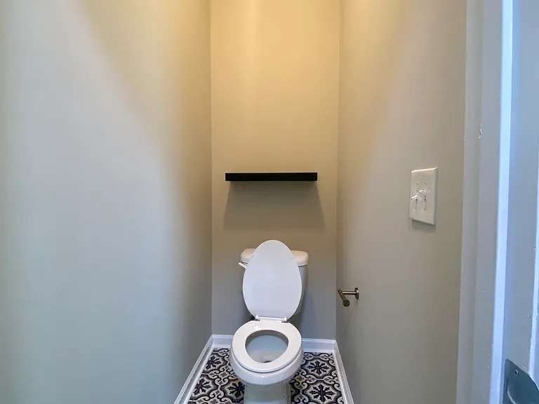 143 Stonegate Dr — Photo 13