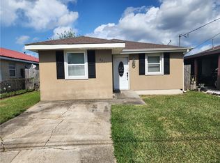 7911 Unity Dr, New Orleans, LA 70128