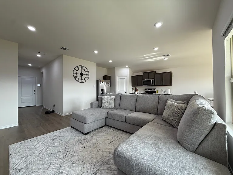 305 Charmed Way — Photo 6