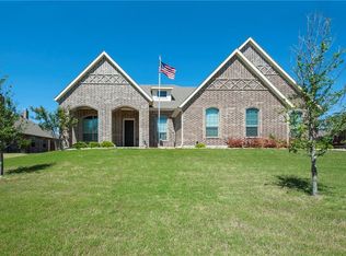 408 Gray Wolf Trl, Hudson Oaks, TX 76087