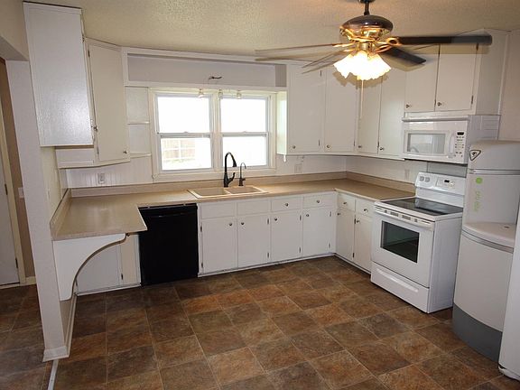 4th image of 508 E 17th St