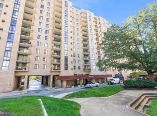 4500 S Four Mile Run Dr APT 625, Arlington, VA