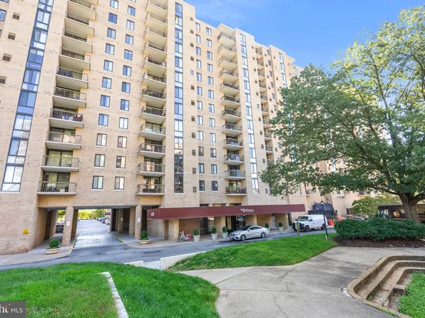 4500 S Four Mile Run Dr APT 625, Arlington, VA 22204