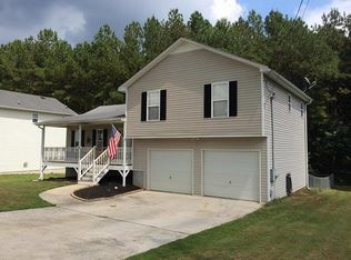 740 Newport Dr, Villa Rica, GA 30180