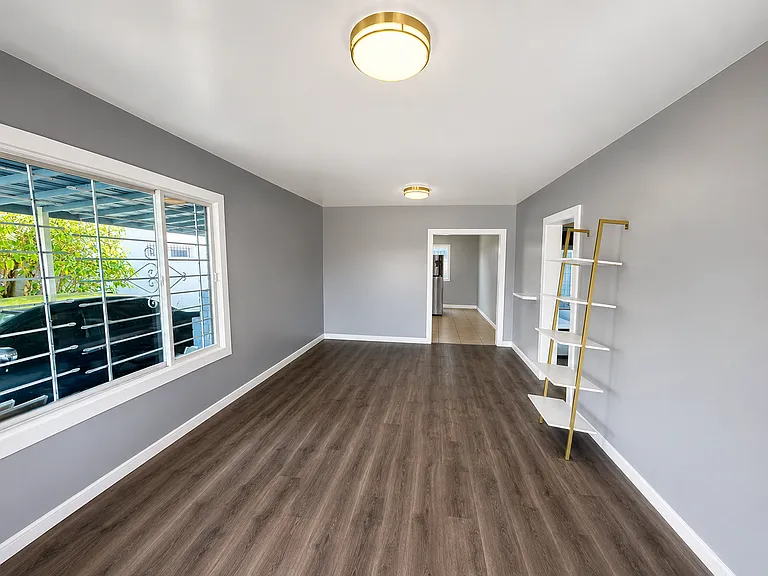 574 Duboce Ave — Photo 4
