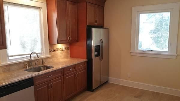 2nd image of 471 Webster Ave Floor 2