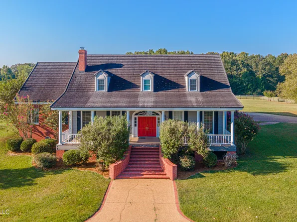 280 McCullough Ln, Flora, MS 39071