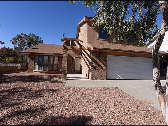 2nd image of 1329 Yvonne Diane Dr
