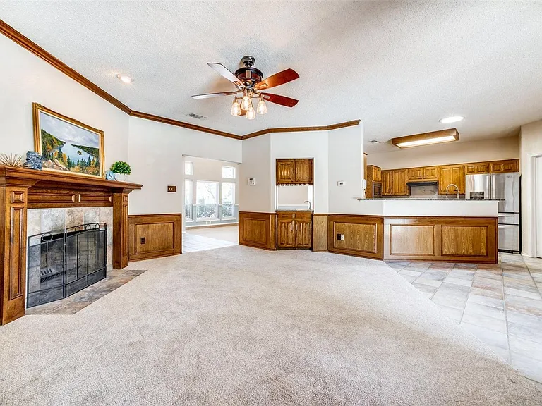3321 Hazlewood Ct — Photo 12