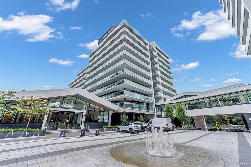 2 bed, 800 sqft, $3,700 — Photo 1