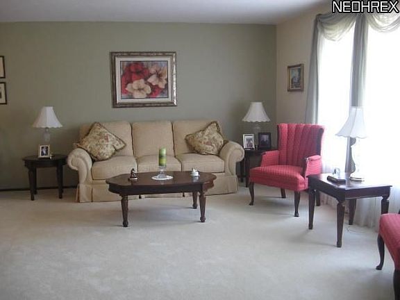 3rd image of 23600 Cedarwood Ln