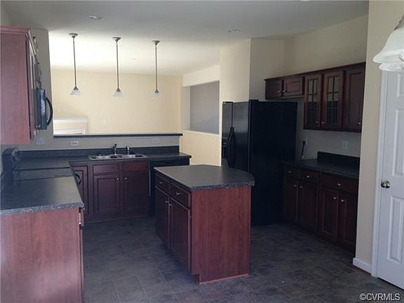 5th image of 22171 Lake Jordan Dr