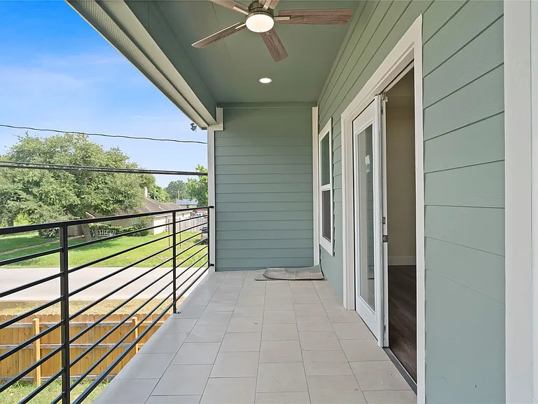 8027 Virgil St — Photo 32
